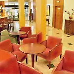 Catalonia Plaza Mayor 4*