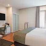 Catalonia Plaza Mayor 4*