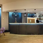 Отель Catalonia Plaza Mayor 4*