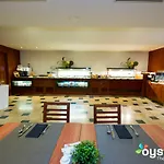 מלון Catalonia Plaza Mayor 4*