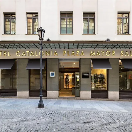 Catalonia Plaza Mayor 4*