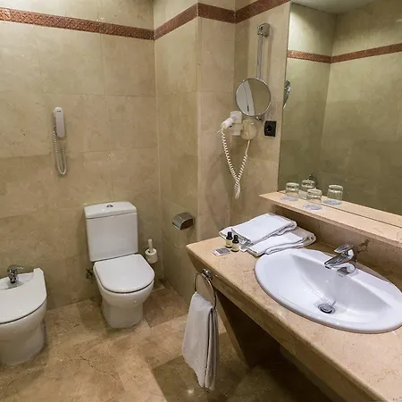Hotel Catalonia Plaza Mayor 4*