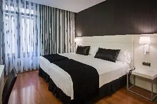 Catalonia Plaza Mayor Hotel