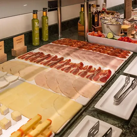 Catalonia Plaza Mayor