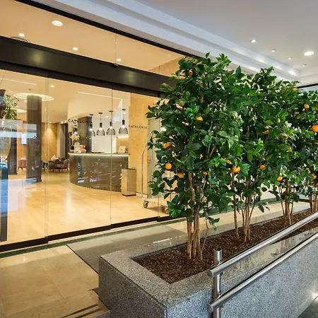 Catalonia Plaza Mayor מלון 4*