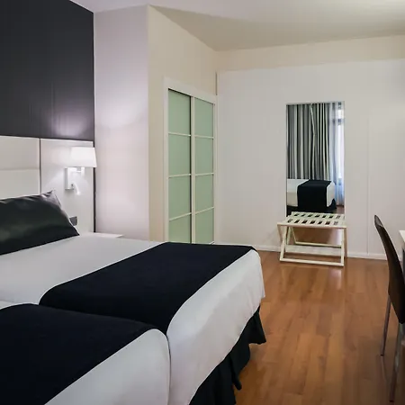 Catalonia Plaza Mayor Hotel