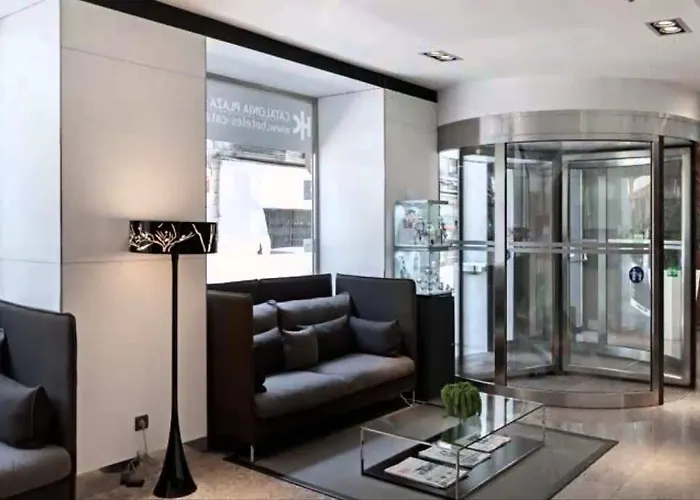 Catalonia Plaza Mayor 4*