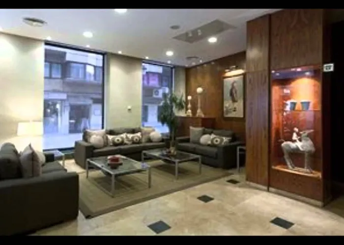 מלון Catalonia Plaza Mayor 4*